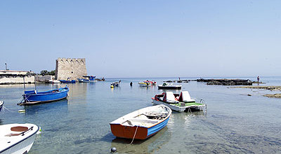 Torre Santa Sabina, porto