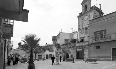 una immagine della piazza