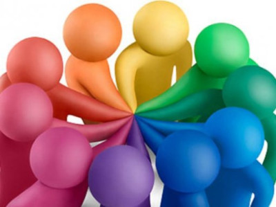 Concessione di contributi per l&rsquo;anno 2015 in favore di iniziative avent...