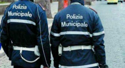 Avviso di selezione pubblica per soli titoli per la formazione di una graduat...